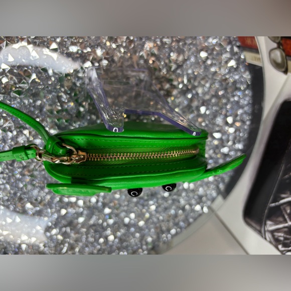 Kate Spade Shelly Crab Wristlet in green smooth leather NWOT - Picture 6 of 13